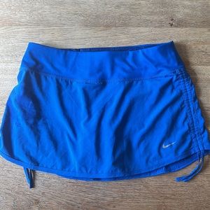 Nike drifit running and tennis skirt